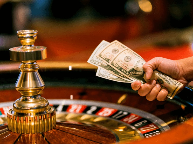 The Science of Setting and Changing Bet Sizes in Poker